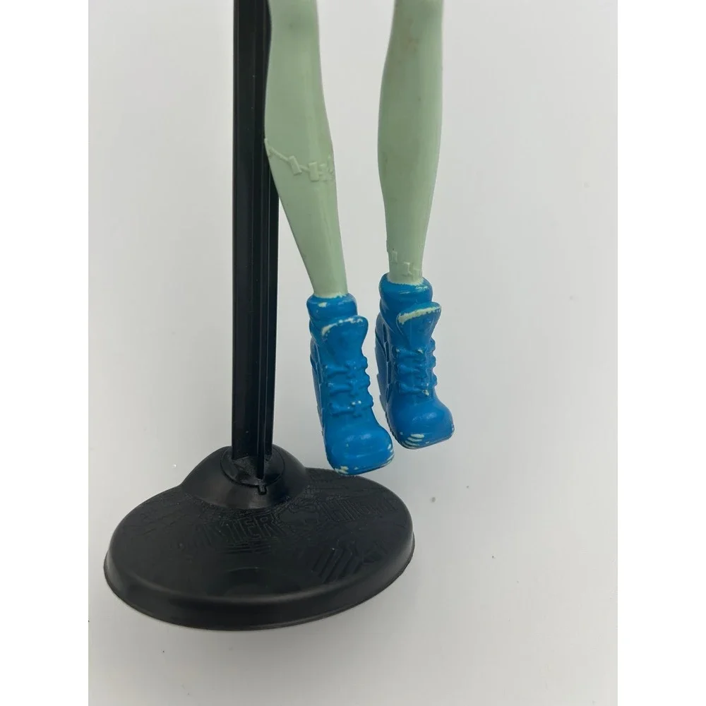 Monster High Basic Budget Frankie Stein